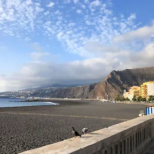 Lovely On 2 Floors With Sea View Apartamento